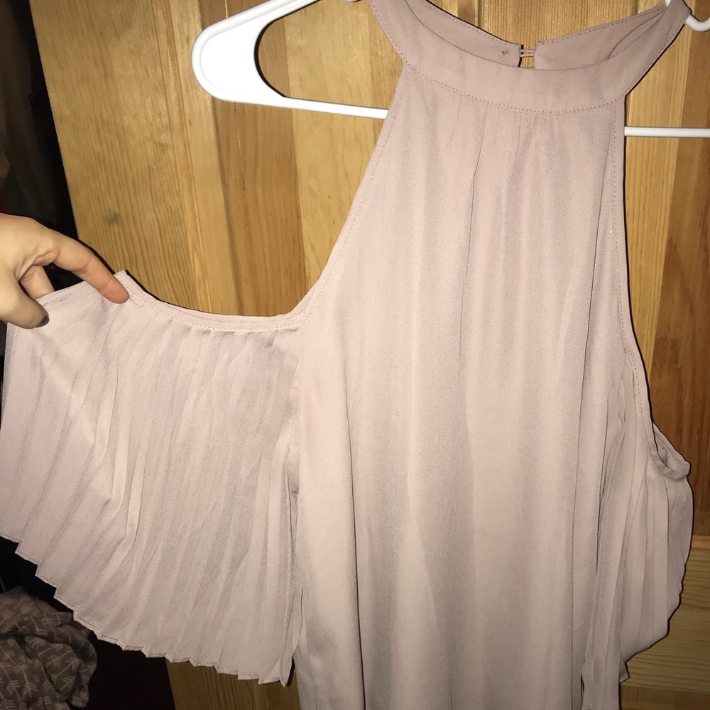 Neck tie top